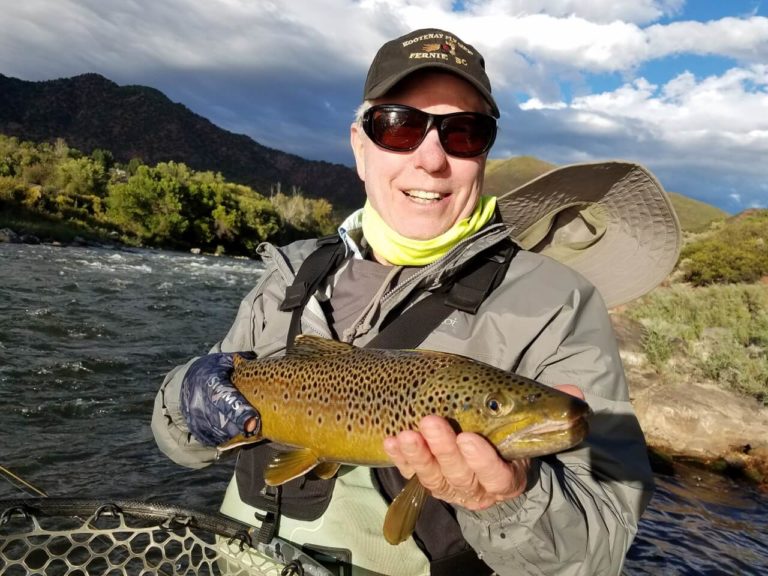 Glenwood Springs Fly Fishing Shop & Guided Trips Hookers